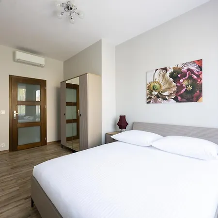 Native Apartments Slowackiego 14/6 Deluxe Krakow Exterior photo