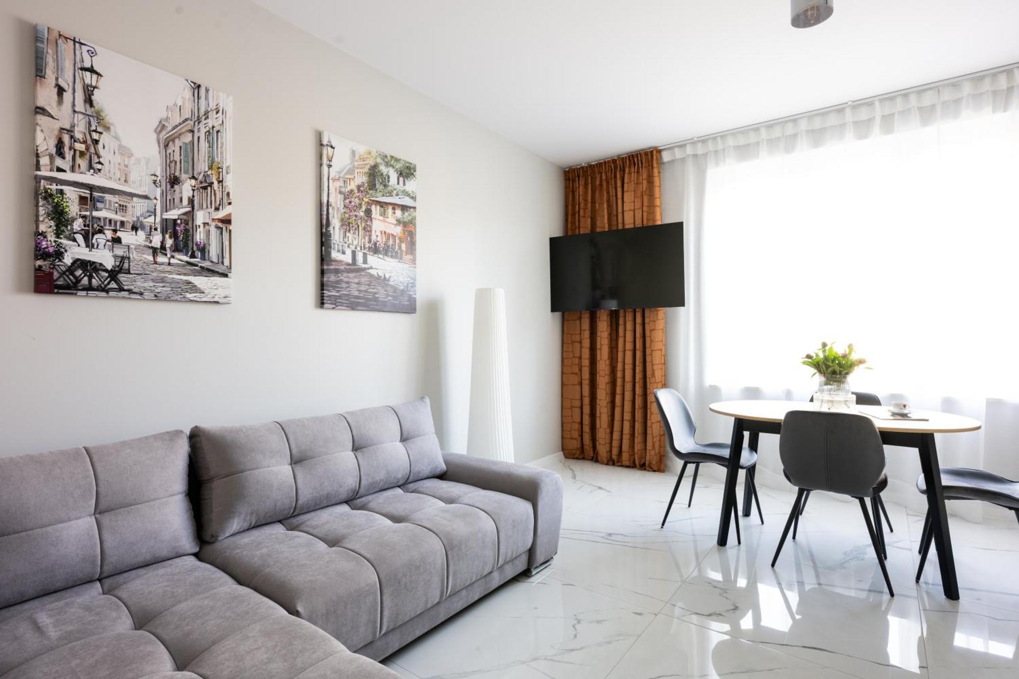Native Slowackiego 14/6 Deluxe Apartment *